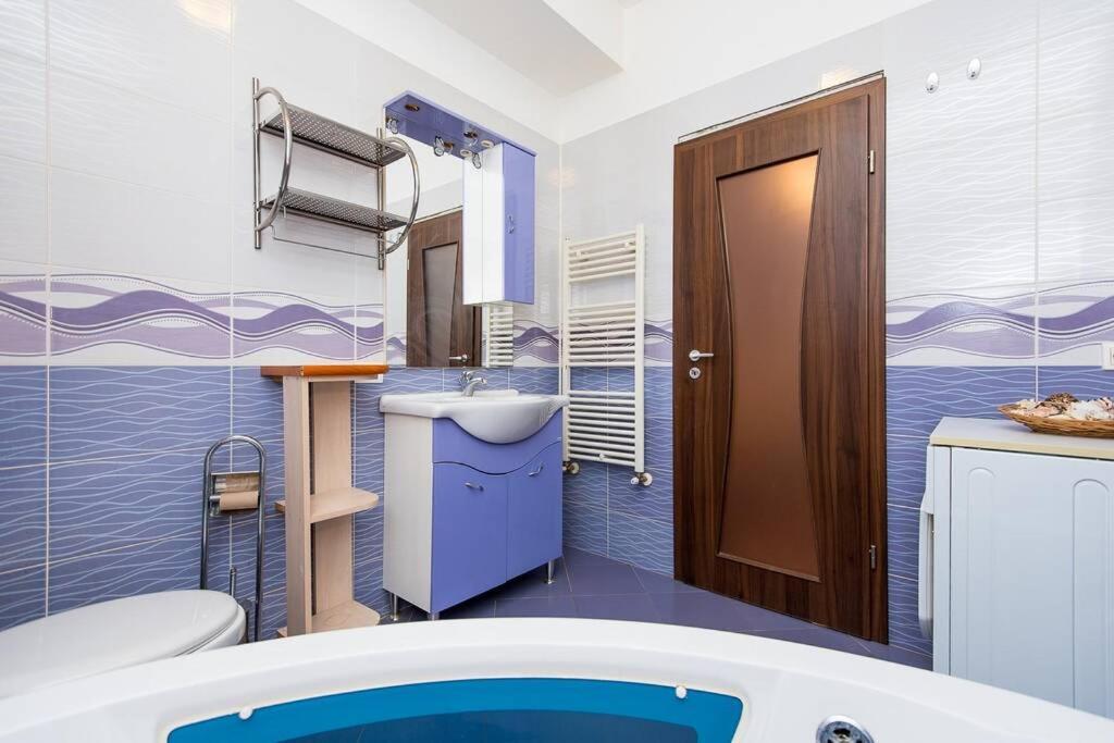 Relaxing Spa Apartment Арад Екстер'єр фото